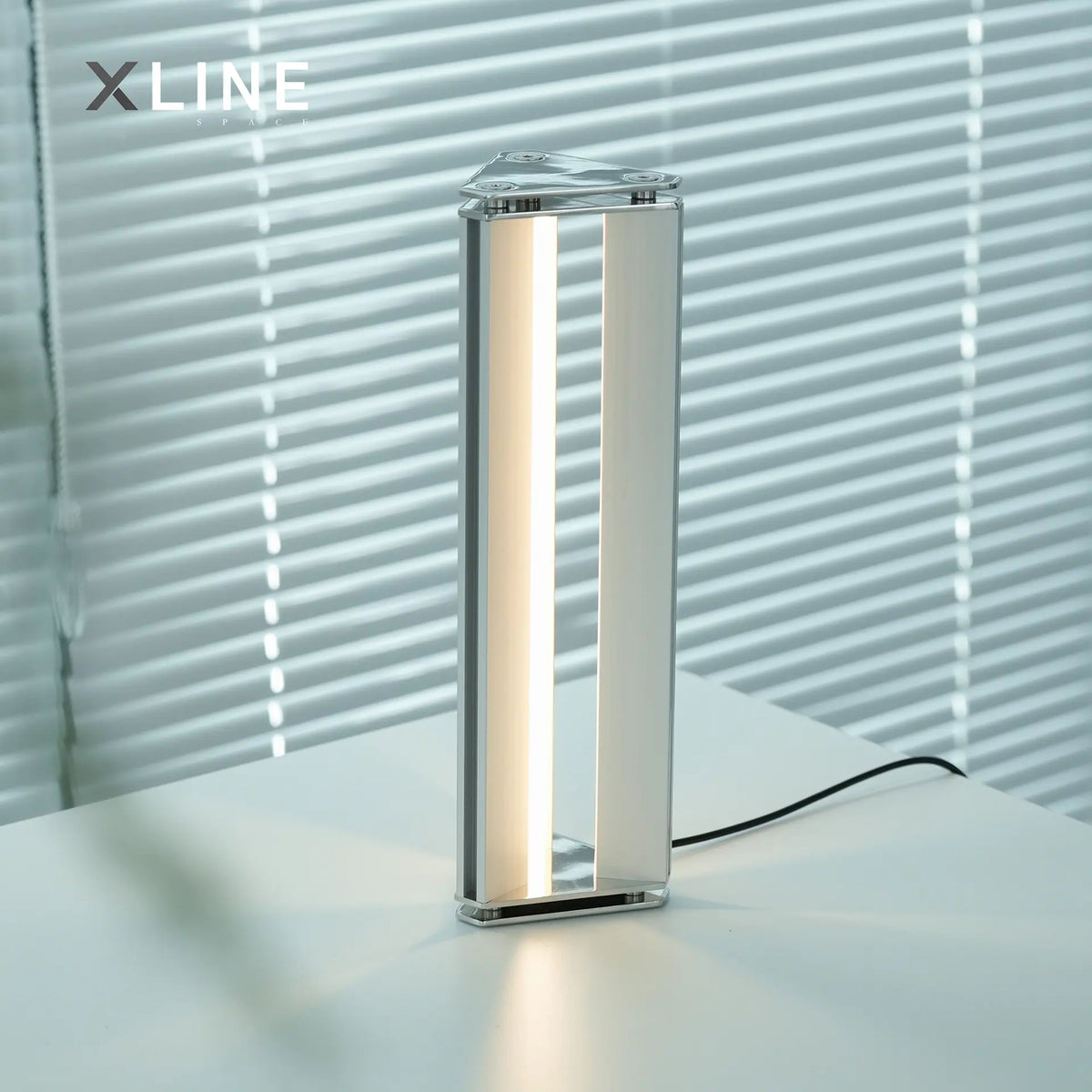 Xlinespace Minimalist Modern Metal Desk Lamp – Sleek Industrial Style for Bedroom, Office, and Living Room