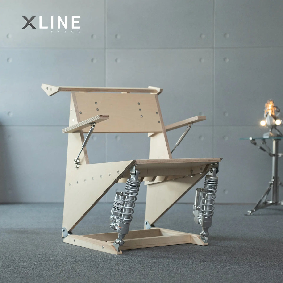 Xlinespace Nordic Style Shock-Absorbing Gaming Chair with Marine Board and Wood Design