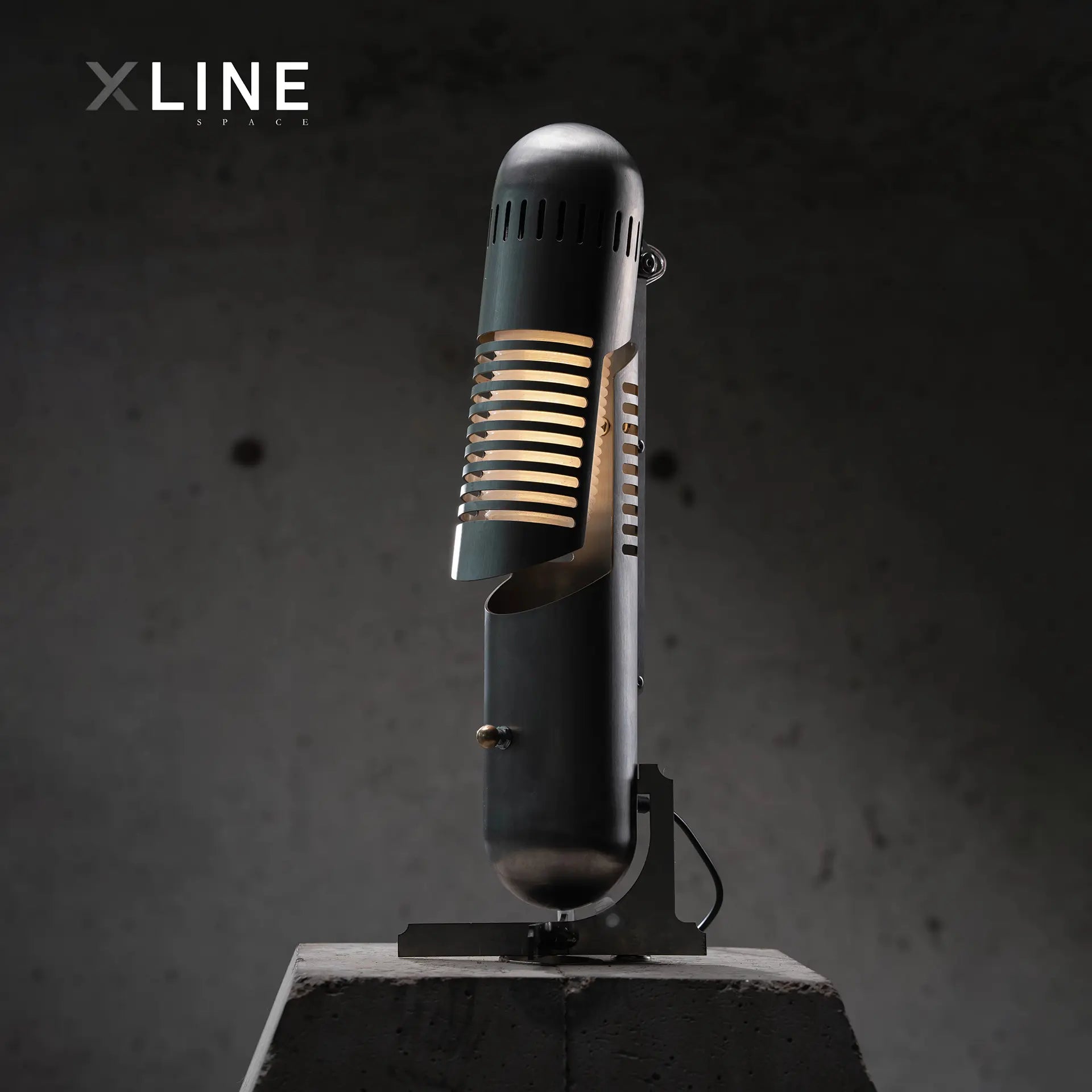 Xlinespace Adjustable Industrial Pelican Lamp – 3D Printed Shade, Vintage Style Table Light