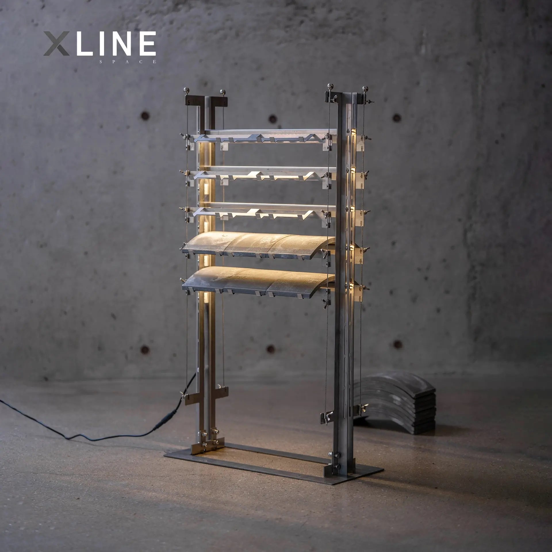 Xlinespace Eaves Floor Lamp – Modern Architectural Design with Soft Ambient Lighting