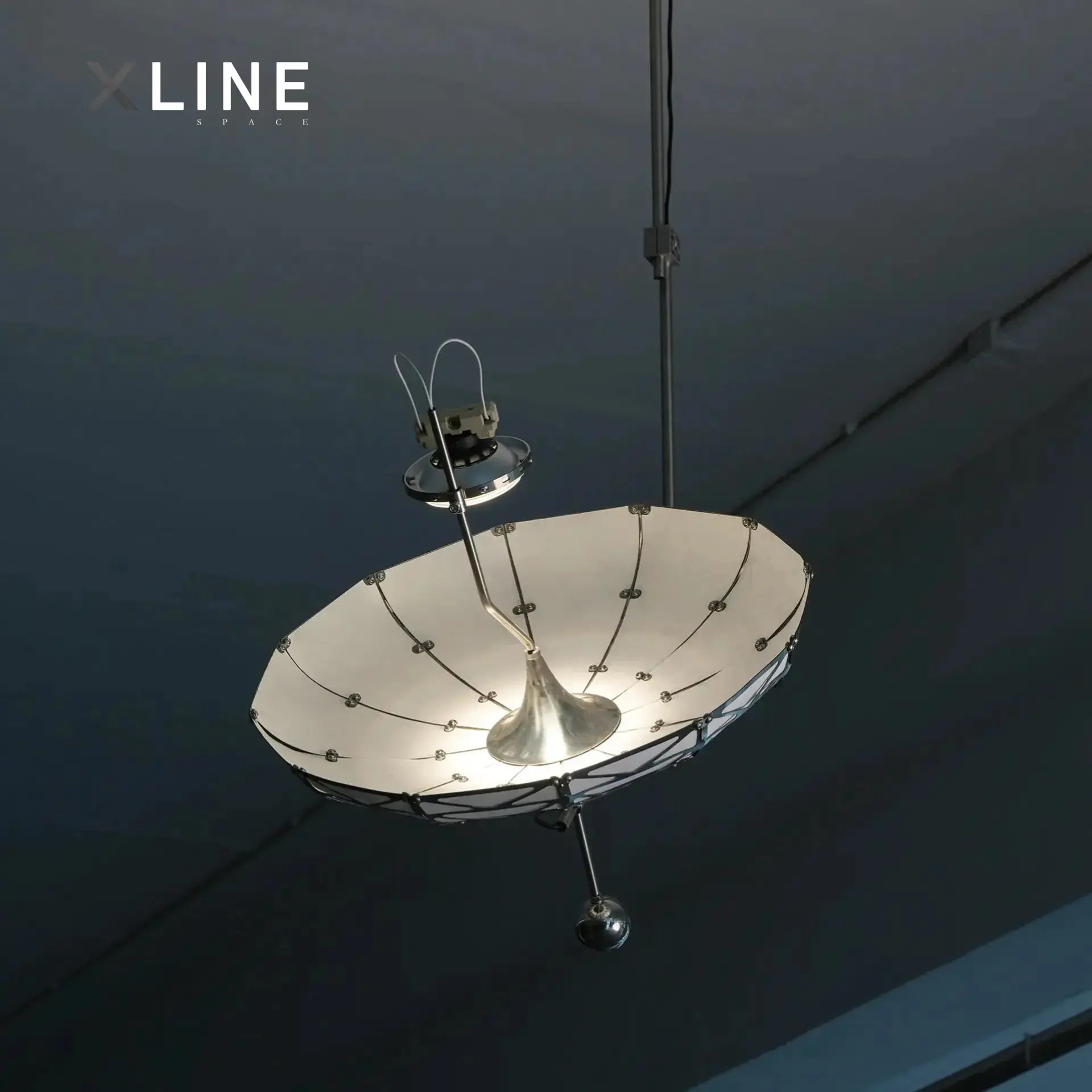 Xlinespace StellarTrack Portable Floor Lamp – Modern Movable Lighting with Adjustable Design