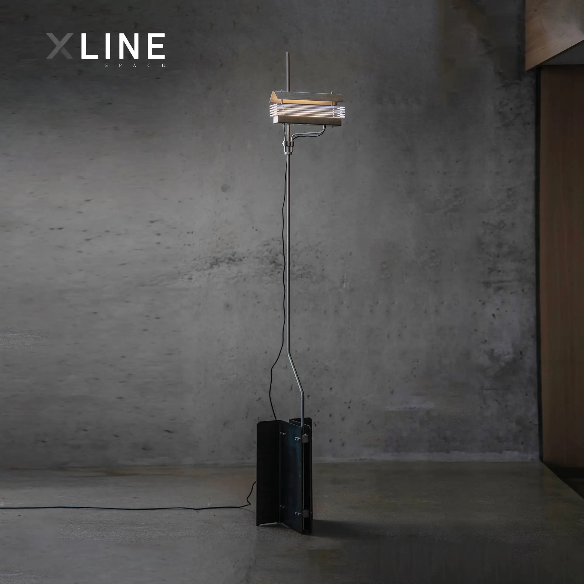 Xlinespace Modern Floor Lamp with Oriental Aesthetic – Minimalist Design in 304 Stainless Steel and Acrylic