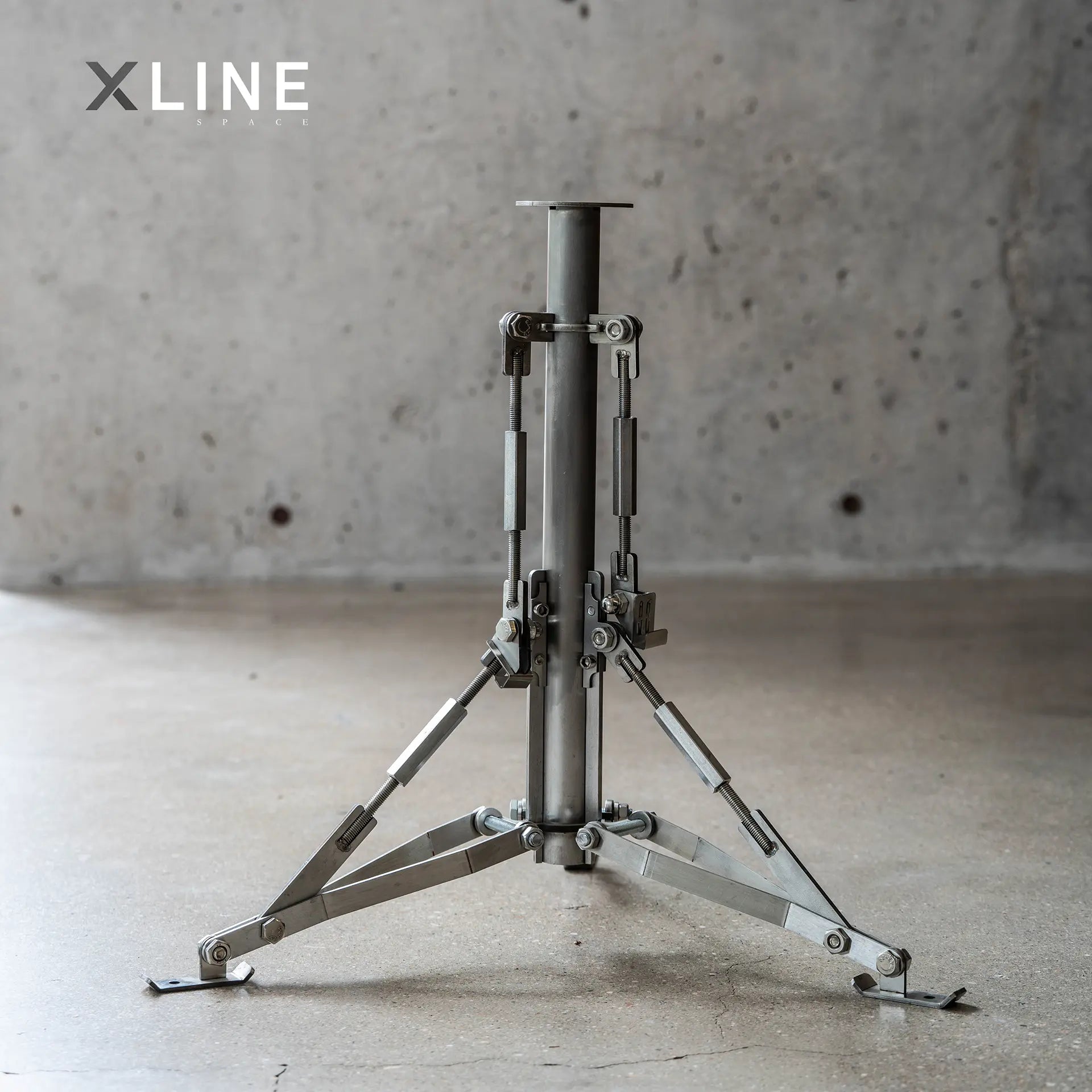 Xlinespace Outdoor Umbrella Side Table – Round Patio End Table, Weather-Resistant Metal Frame