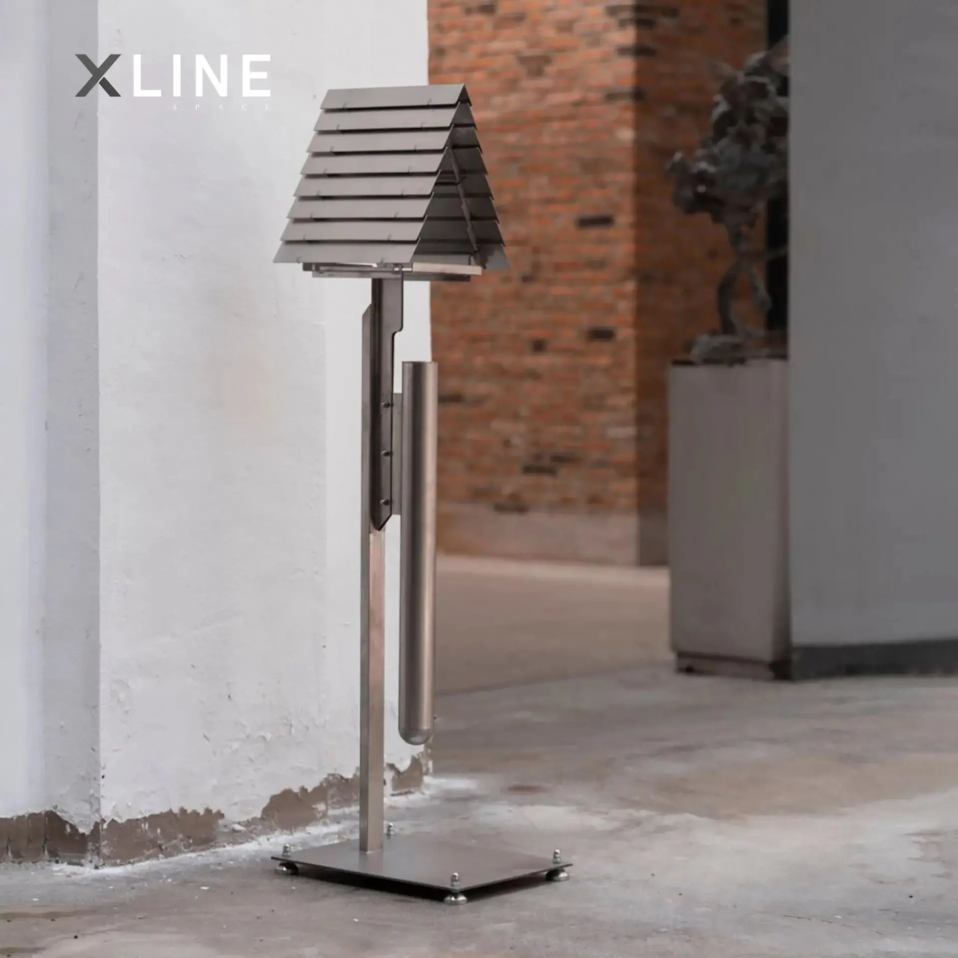 Xlinespace Premium Outdoor Standing Ashtray – Durable 304 Stainless Steel for Stylish Smoking