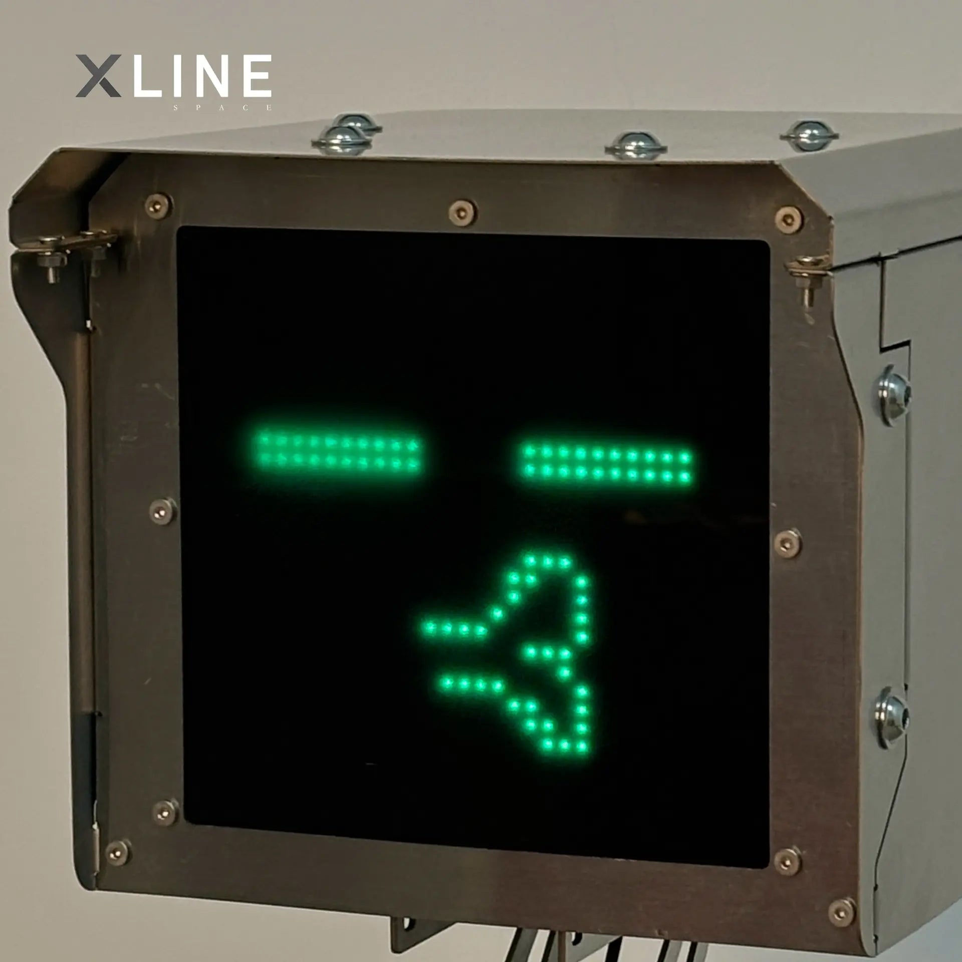 Xlinespace Sentinel Smart Stainless Steel Sculpture – LED Display with Text & Emojis, App Controlled Robot