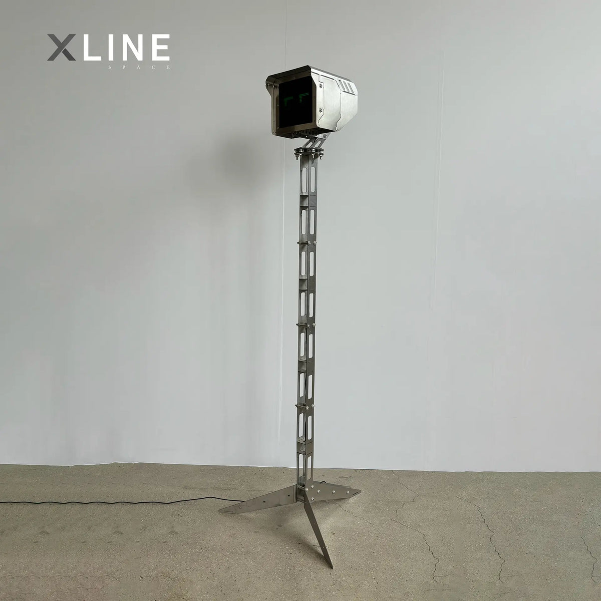 Xlinespace Sentinel Smart Stainless Steel Sculpture – LED Display with Text & Emojis, App Controlled Robot