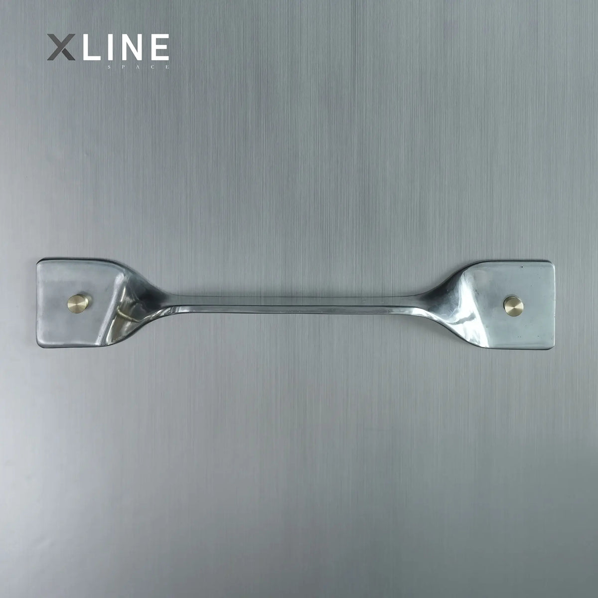 Xlinespace Vintage Industrial Wall Shelf – Twisted Aluminum Panel with Brass Hooks,Decorative Storage Display Rack